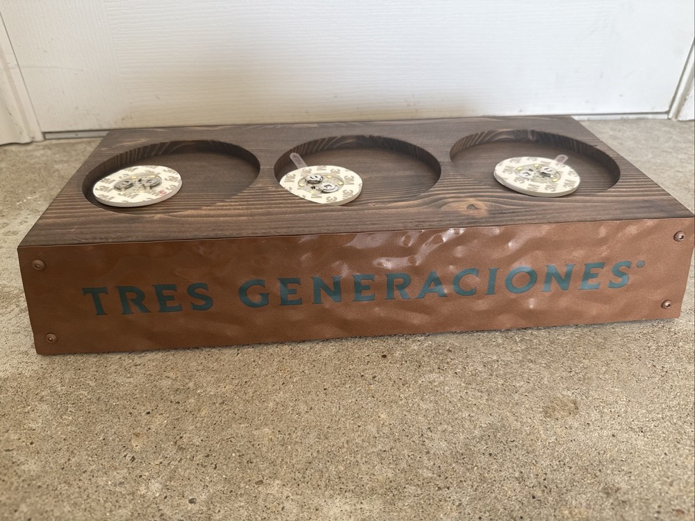 Tres Generaciones Bottle Glorifier Solid Wood