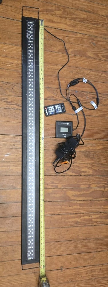 Current USA - Orbit Marine 48"- 60" IC LOOP LED (PRE-OWNED)