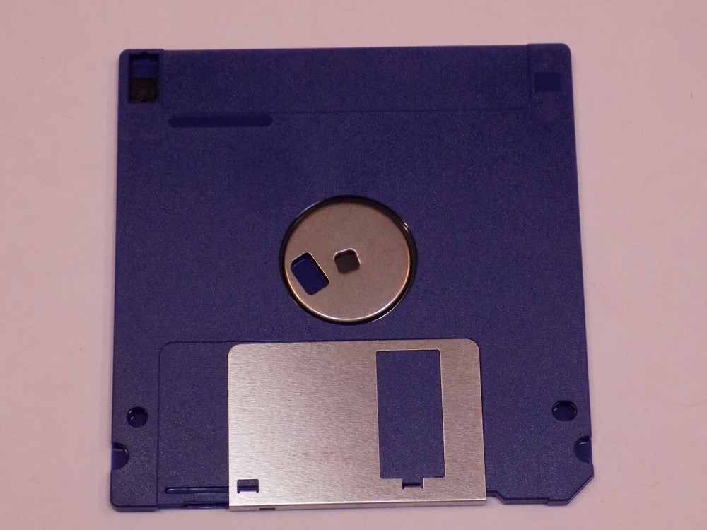 Earthwatch 30442 Geography Software 3.5 Disk Windows PC Computer Program Vintage