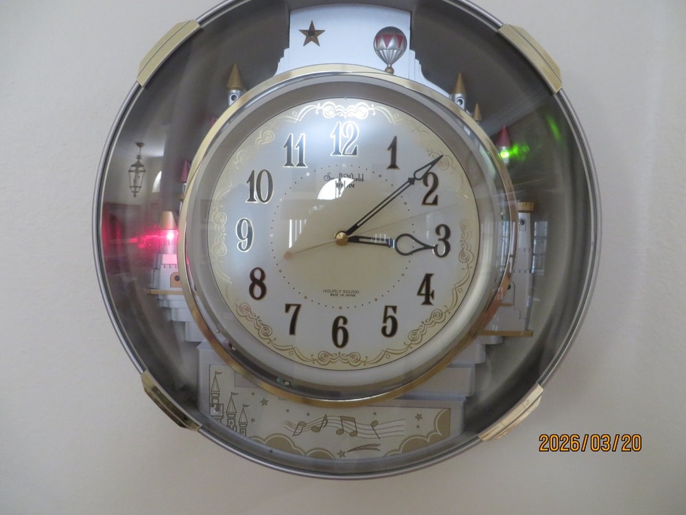 RHYTHM CLOCK - Castle Dream - 4MH779-R18