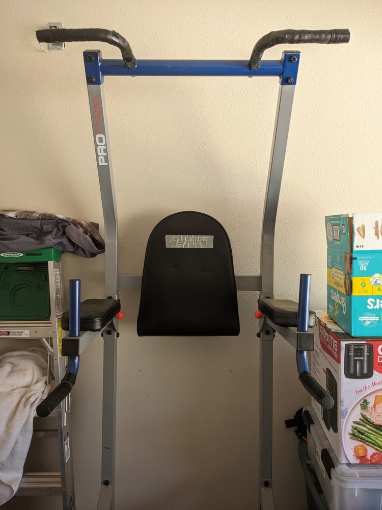 power tower pull up bar dip station