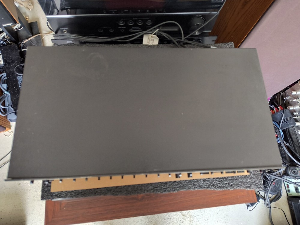 Vector Research VQ-100 Stereo 10-Band Graphic Equalizer