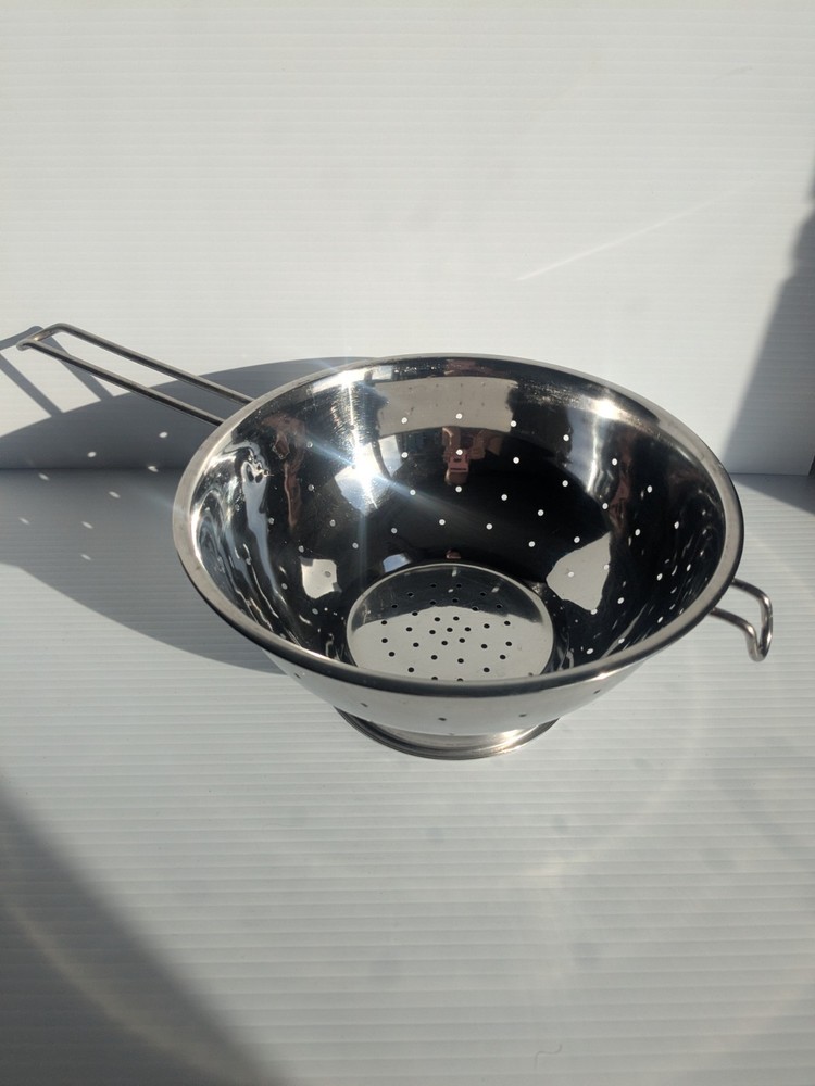 Vintage Stainless Steel Colander 9" With Handle