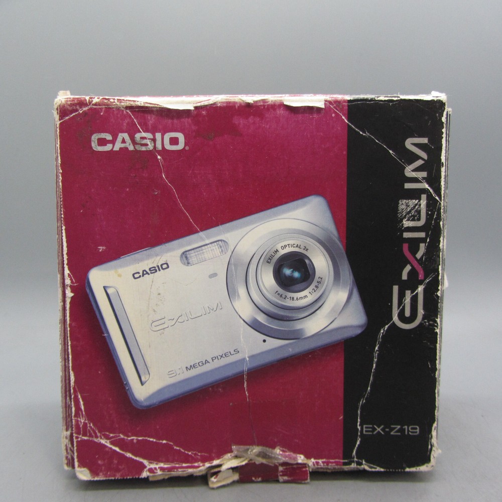 Casio Digital Camera Exilim EX-Z19 9.1MP Silver Tested