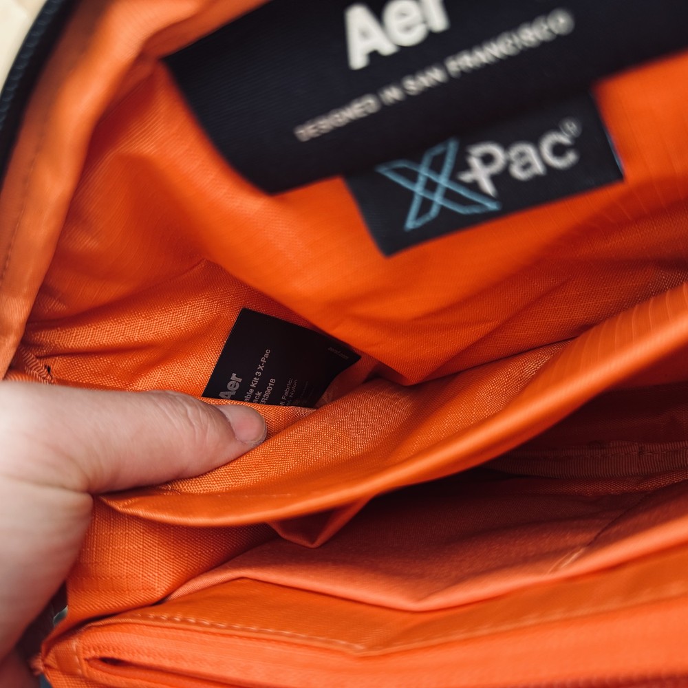 Aer Cable Kit 3 Tech Organizer Bag Black 2.6L X-PAC BNWT