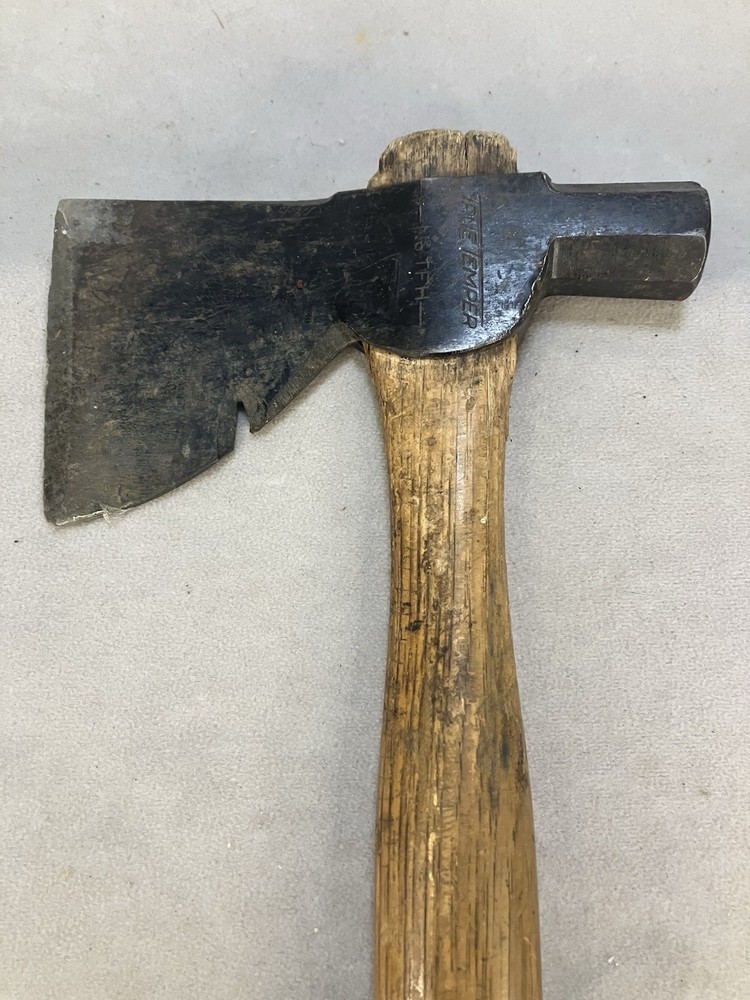 Vintage True Temper carpenter's hatchet