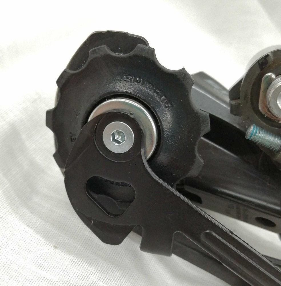 RD-R2000 R Derailleur