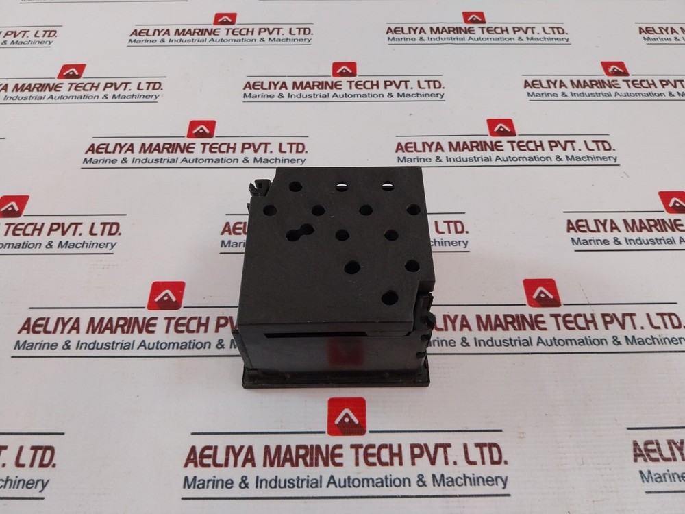 Rishabh 55-60-65 Hz Frequency Meter ZQ96