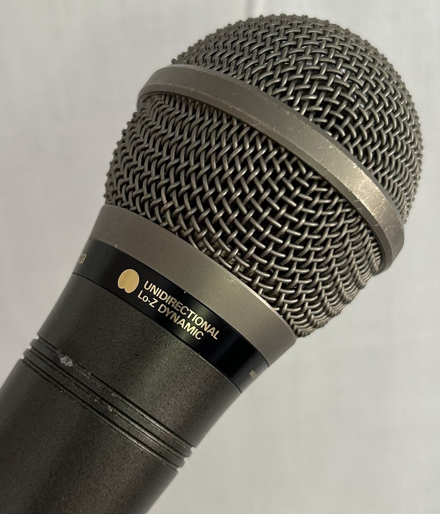 Audio-Technica AT-KM20 Unidirectional Dynamic Microphone / PreOwned-Used Once