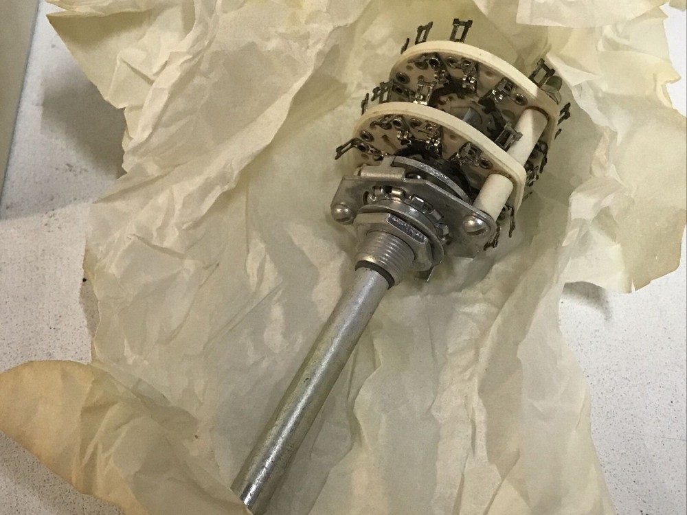 Centralab PA-2035 2 position 12 pole ceramic rotary switch