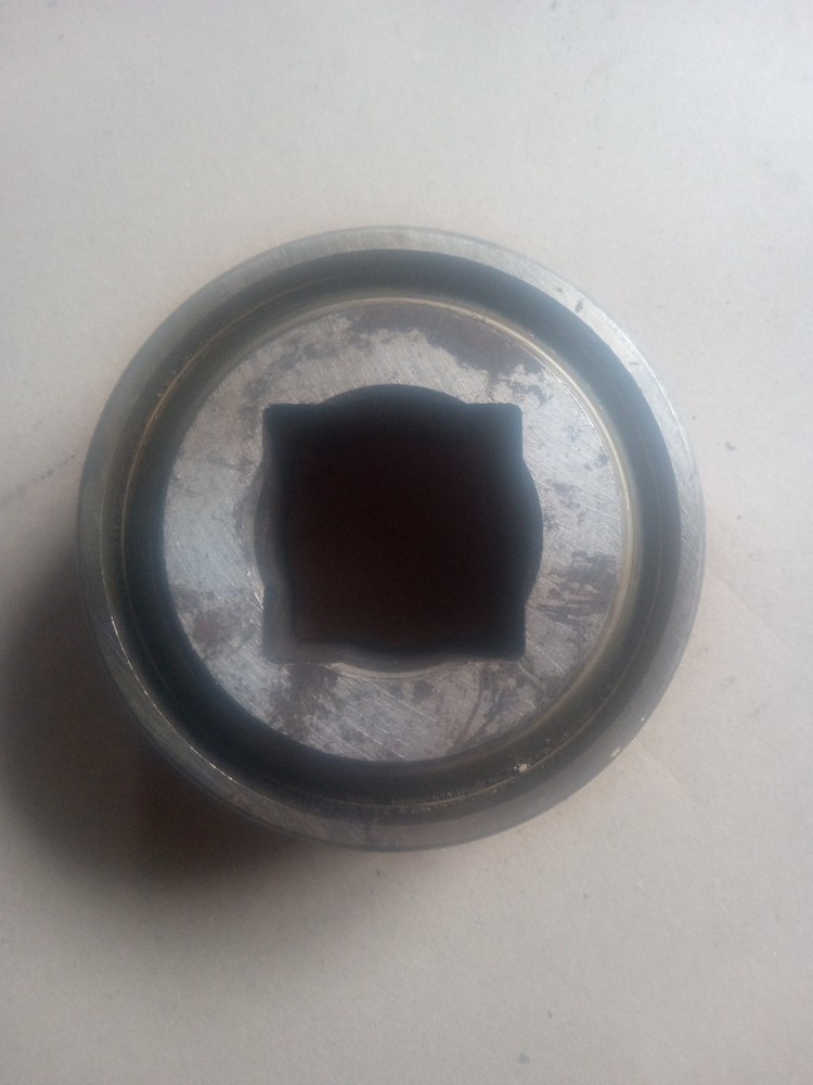 NOS Disc Bearing DC211TTR3E