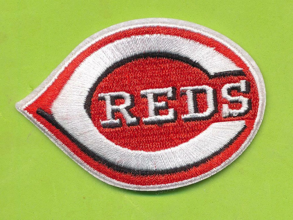 Embroidered Iron On Patch ~ Cincinnati Reds