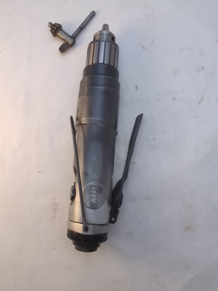 MASTER POWER 3/8 IN Straight GRIP NON REV DRILL
