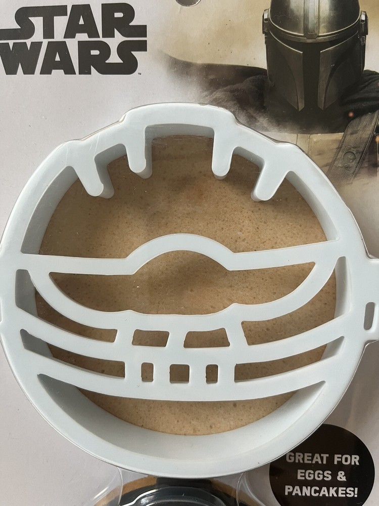 Star Wars The Mandalorian 2 Silicone Egg & Pancake Breakfast Molds