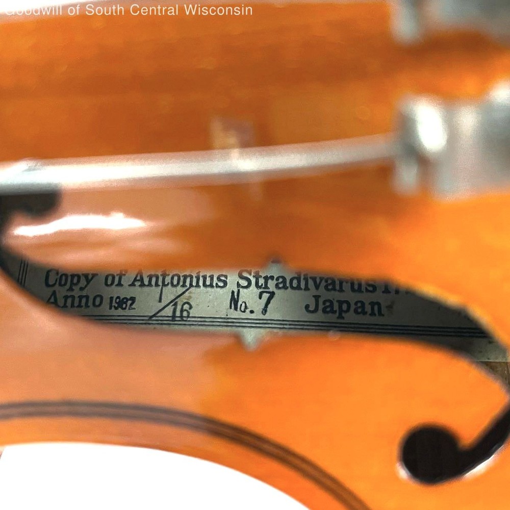Kiso Suzuki Violin #7 1/16th Size