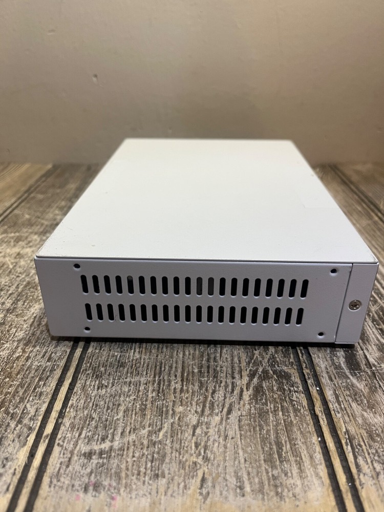 Sophos UTM 110/120 Firewall Security Router, As-Is- Untested, Read