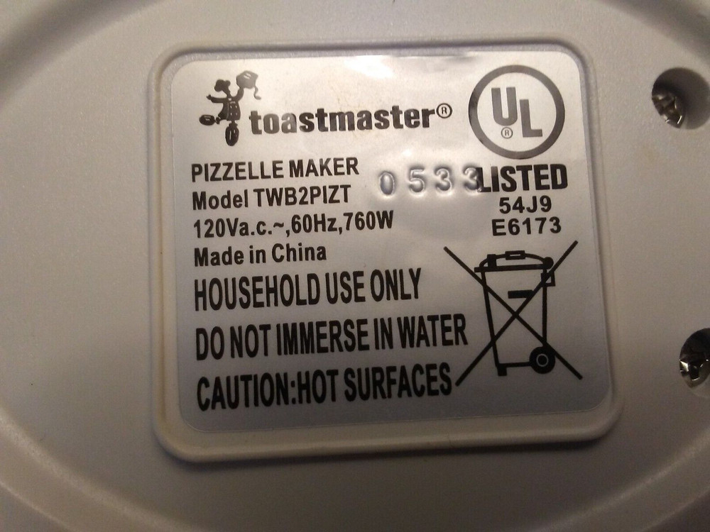 Toastmaster Pizzelle maker Italian cookie press