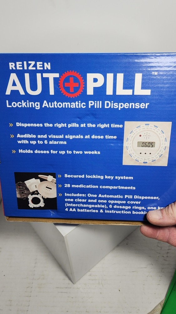 Reizen Automatic Pill Dispenser | White & Clear Lids
