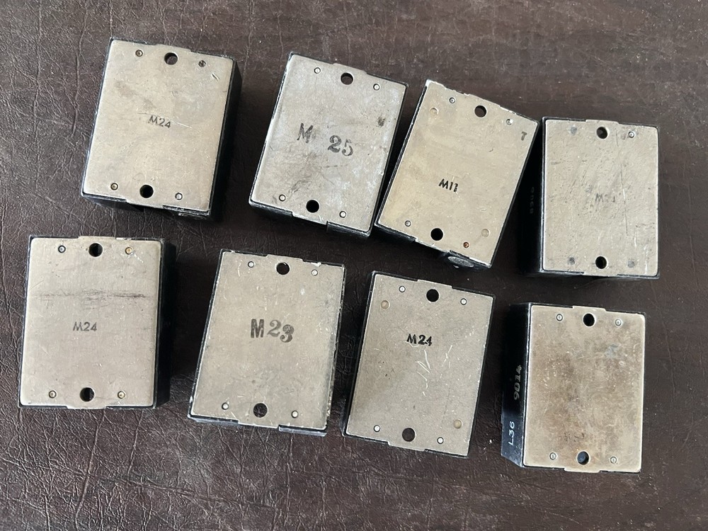 Lot of 8 Crydom D2410 Solid State Relays