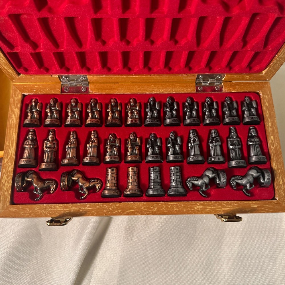 Chinese Craft Chess set With Case.