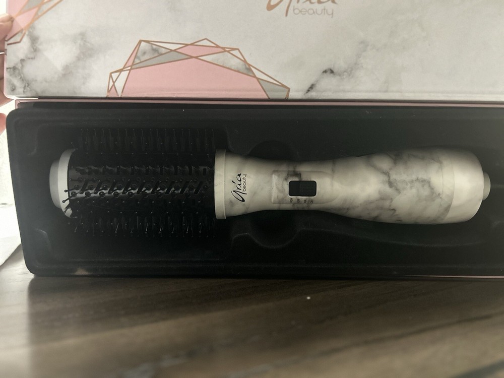 Aria Marble Blowdry Brush