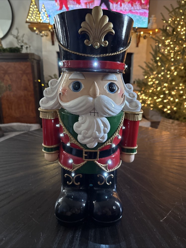 17" Nutcracker With LED Lights - New