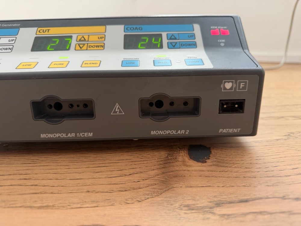 Covidien Force FX Electrosurgical Generator CS Force FX-C Electrosurgical Unit