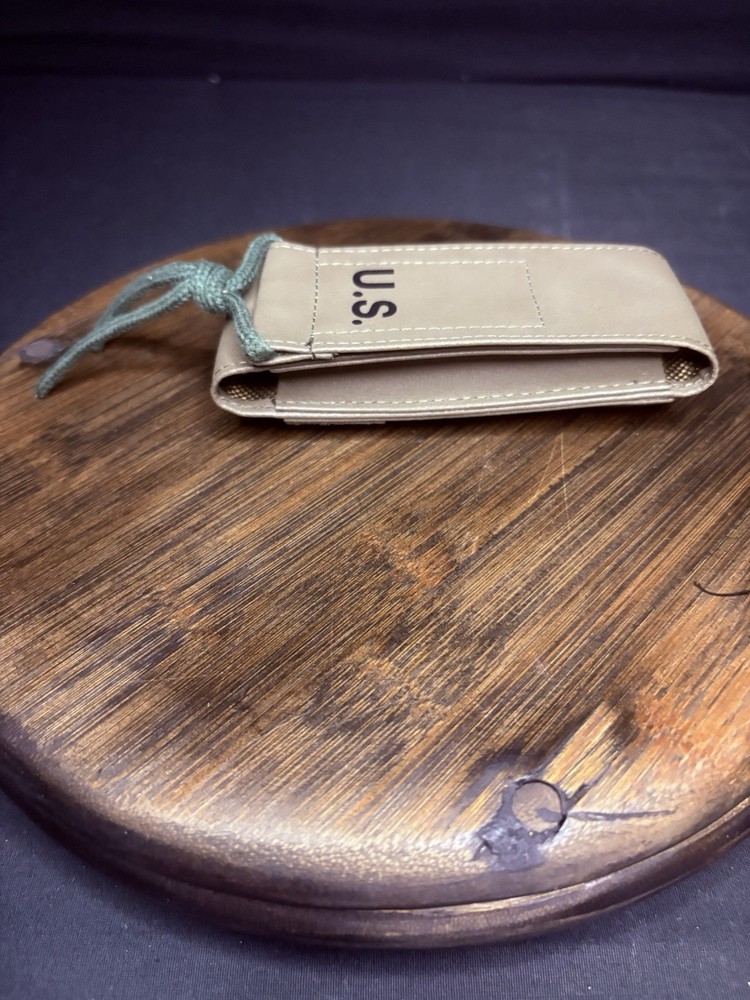 U.S. Military Pouch