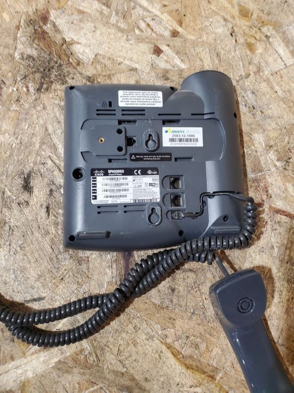 Cisco SPA525G2 5-Line IP Phone No Power Adapter