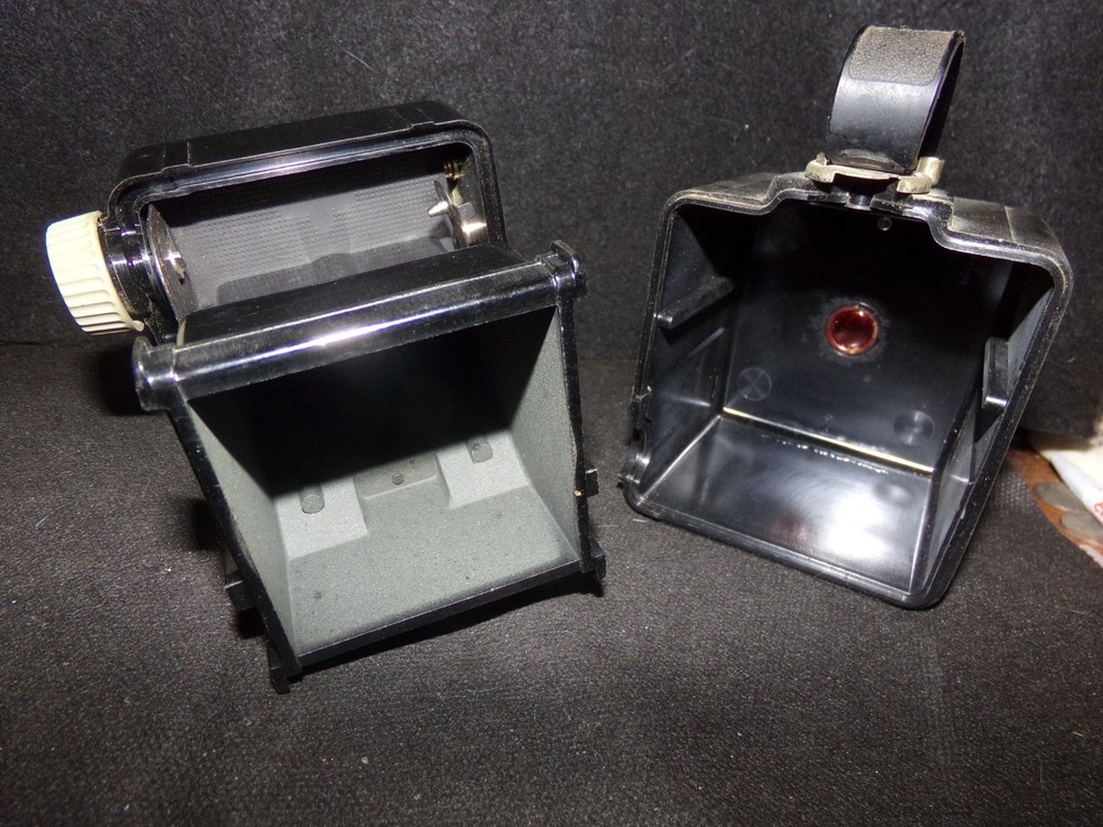 Kodak Brownie Hawkeye Camera w/Bklt
