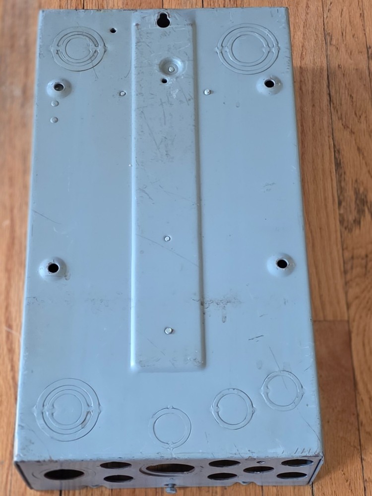 Murray load center enclosure / electrical panel F7634450