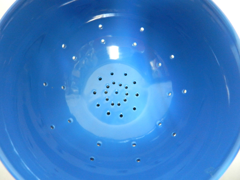 TAG colander strainer bowl ceramic insert blue Dishwasher Safe 4.5" x 8"