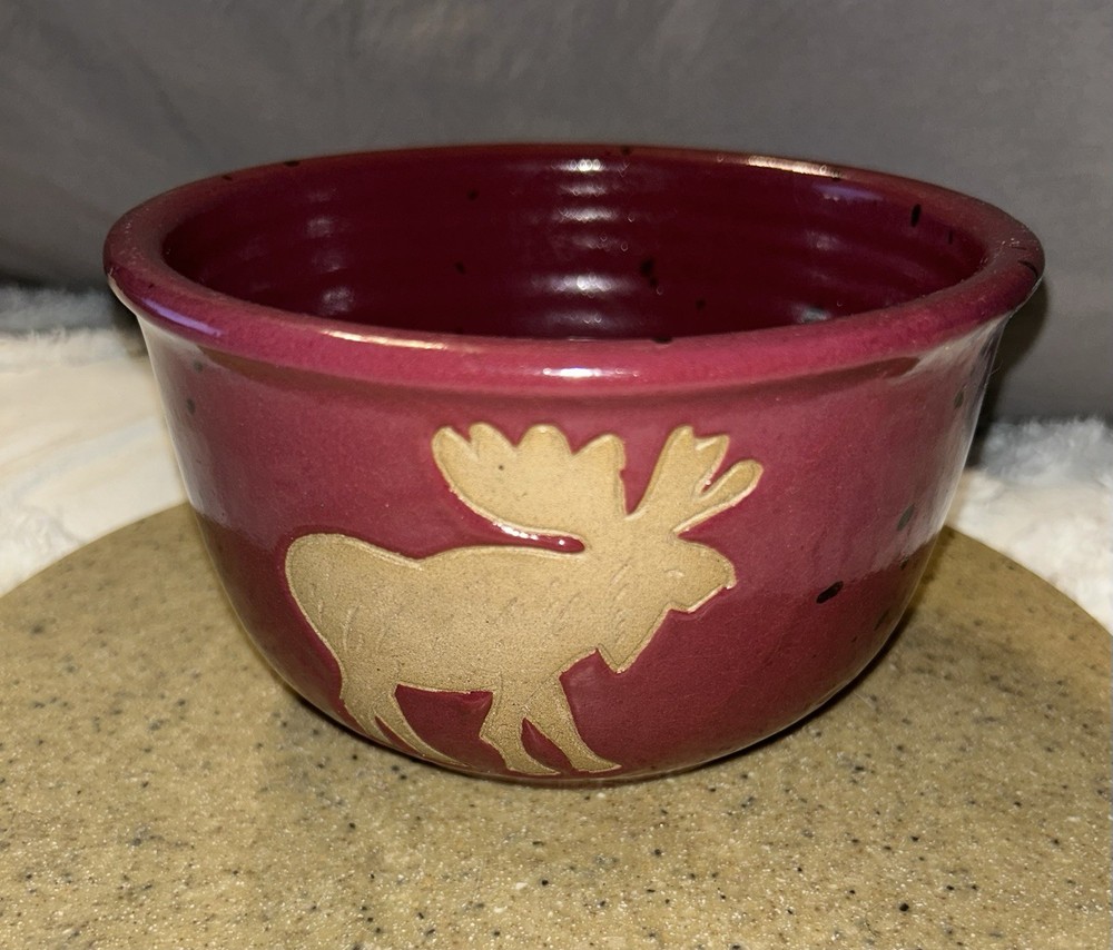 Collection Circle Candy Dish Moose Decor Signed. Maroon/tan