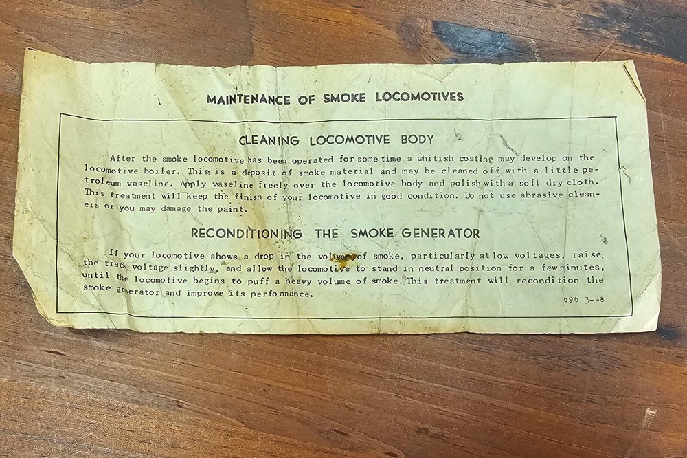 Lionel Papers Lot 'Railroading is Fun', Smoke, Service Stations, Remote Control