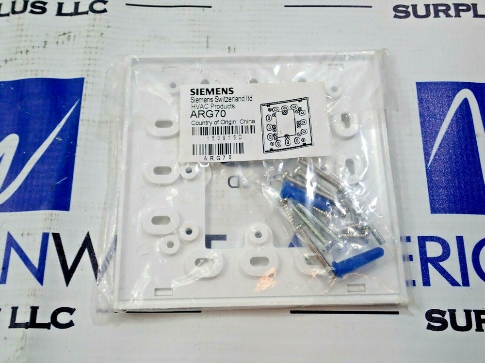 Siemens ARG70 Wall Plate with hardware