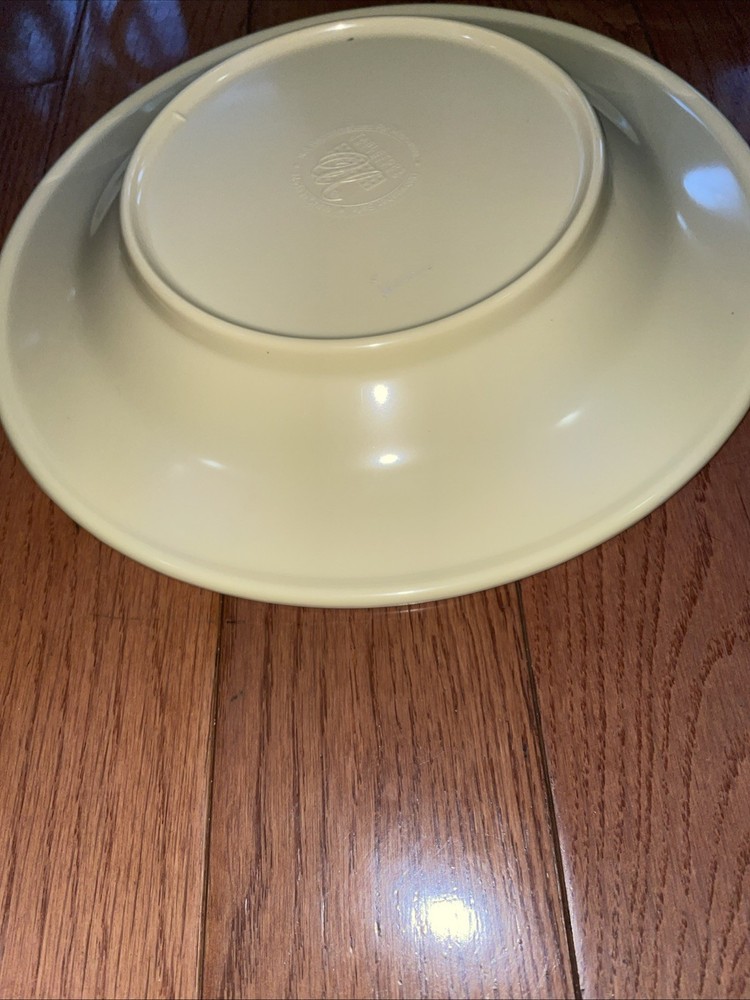 Tabletop Unlimitted Tropical Palm Tree Leaf 6 Dinner Plates & 3 Cups. Yellow