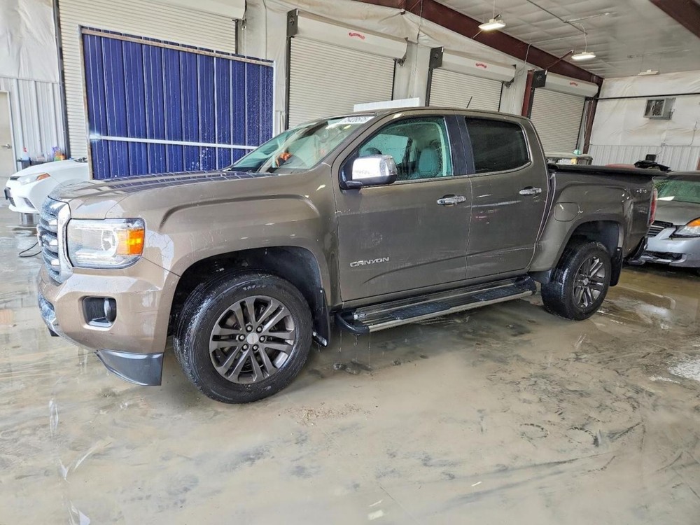 2016 GMC CANYON RR Door Trim Panel