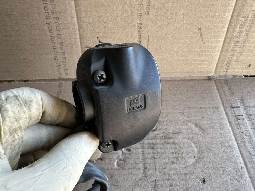 19 Elyx Smart Zebra Dazz E Scooter Left Handlebar Bar Control Switch OEM-575