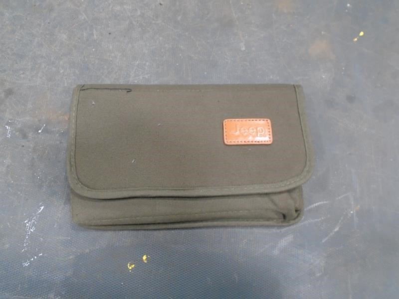 COMPASS   2012 Owners Manual 1384912