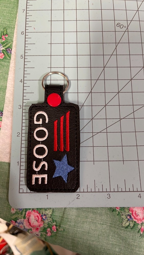Goose  vinyl key fob