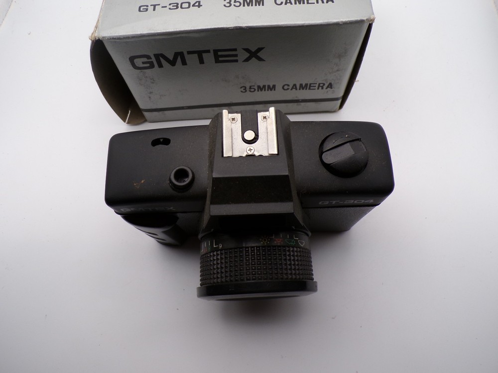 Gemtex 304 35MM Camera Original box, UNTESTED