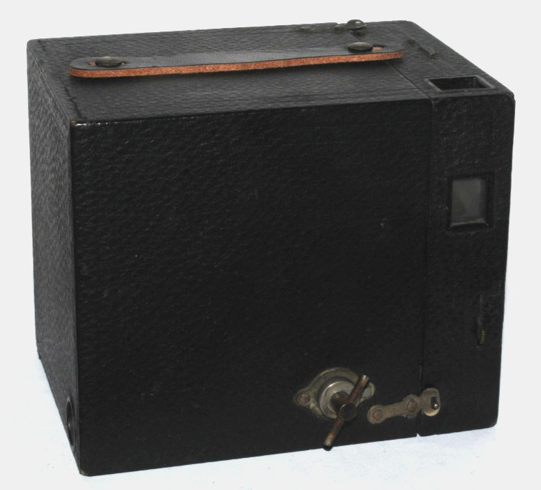 Kodak No. 3 Brownie Model B Box Camera - TESTED