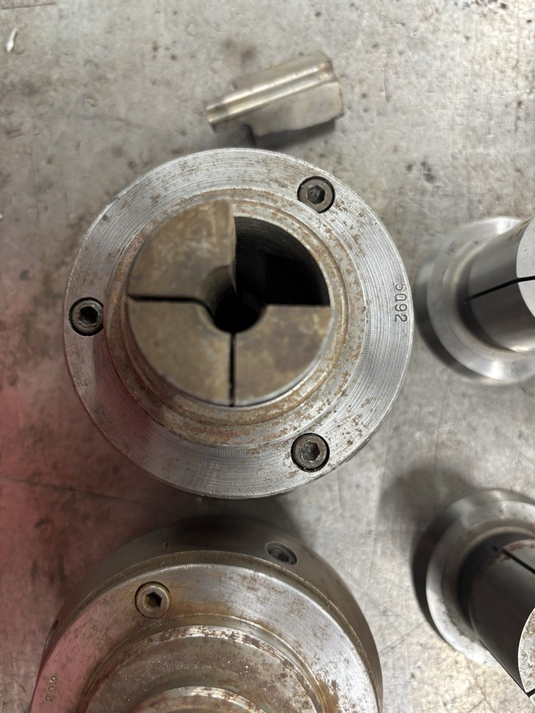 HARDINGE EM 209 THREADED COLLET CHUCK WITH TWO COLLETS