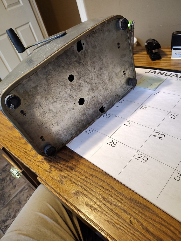 Smith & Corona Hand Crank Adding Machine, Vintage model