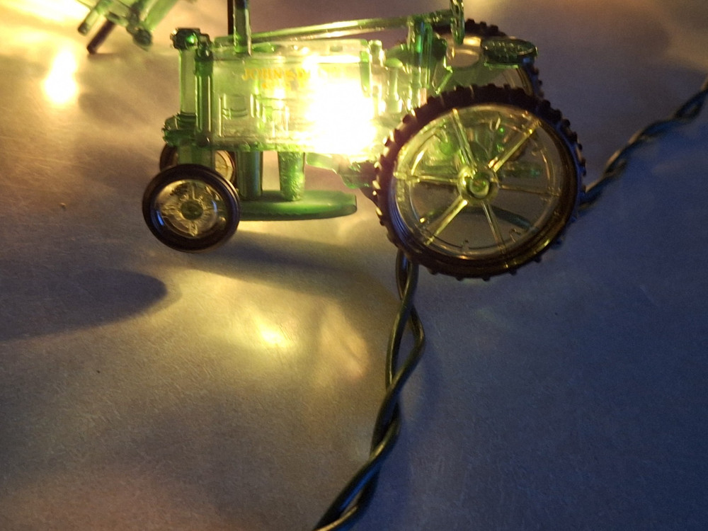 Two Vintage John Deere Tractor Light Strings 2 X 19ft 20 tractor lights x 2