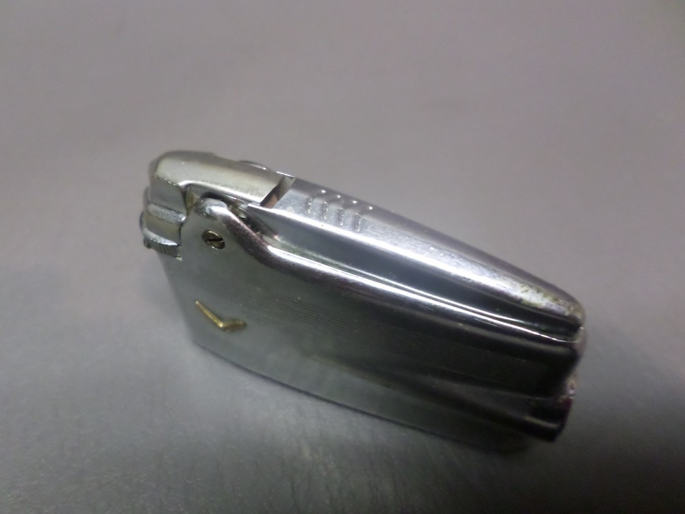 1950'S RONSON VARAFLAME CHROME LIGHTER - GOLD V - ENGLAND - UNTESTED
