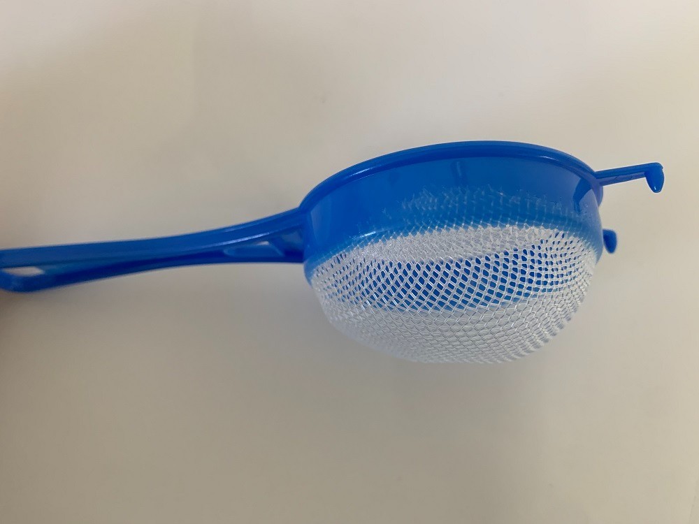 2 1/2 inch Plastic Strainer with Nylon Mesh