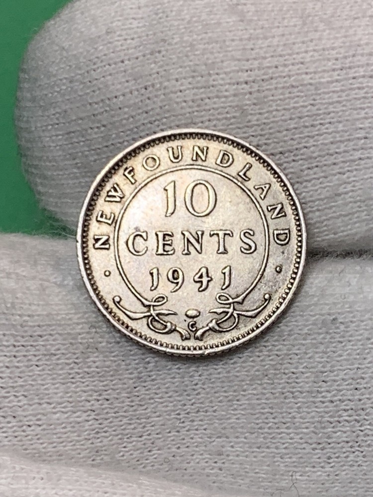 1941 C Newfoundland Silver 10 Cents (A0666)