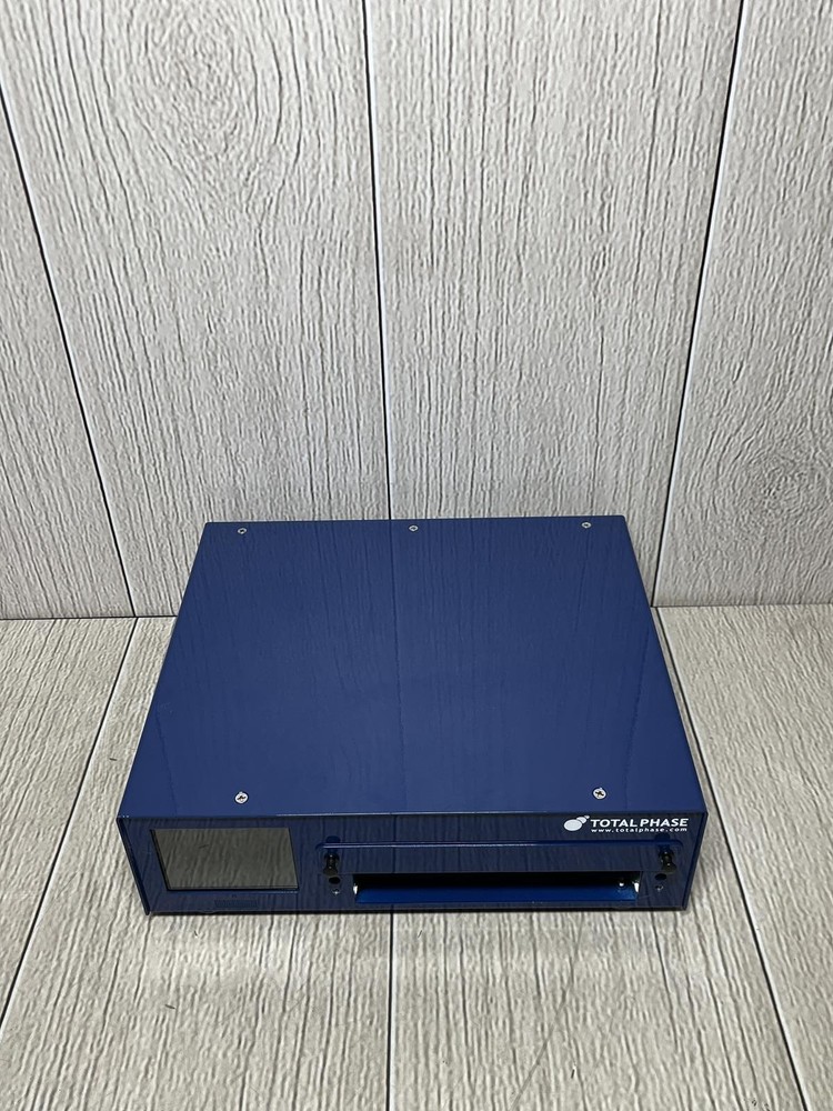 Total Phase Advanced Cable Tester V2 TP800110