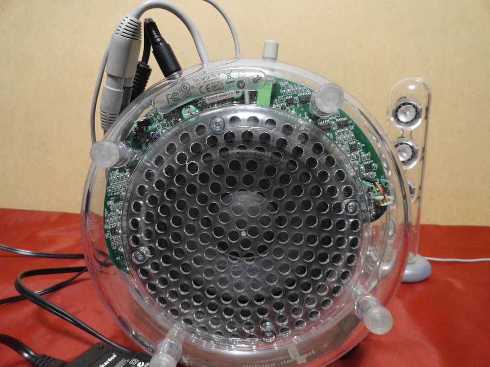 HARMAN KARDON SOUND STICKS II